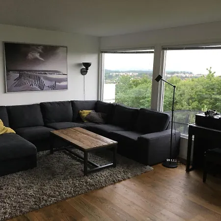 Ingvild's Place Apartment